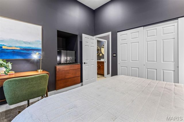 1913 Senate Street A, St Louis, MO 63118