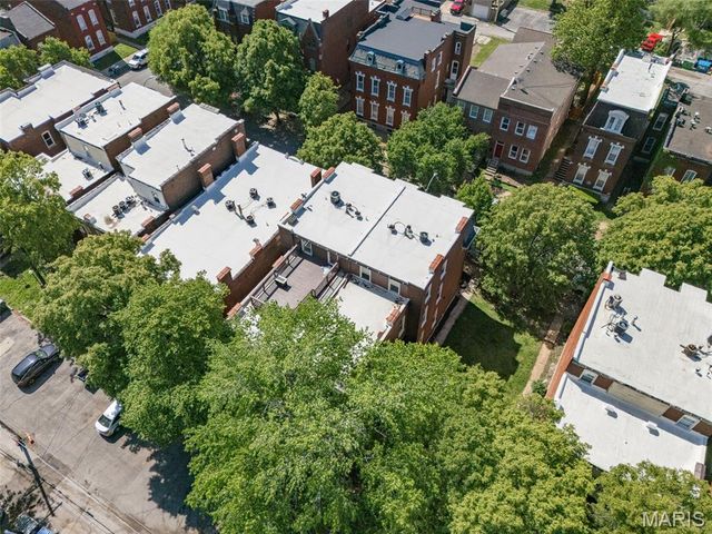 1913 Senate Street A, St Louis, MO 63118