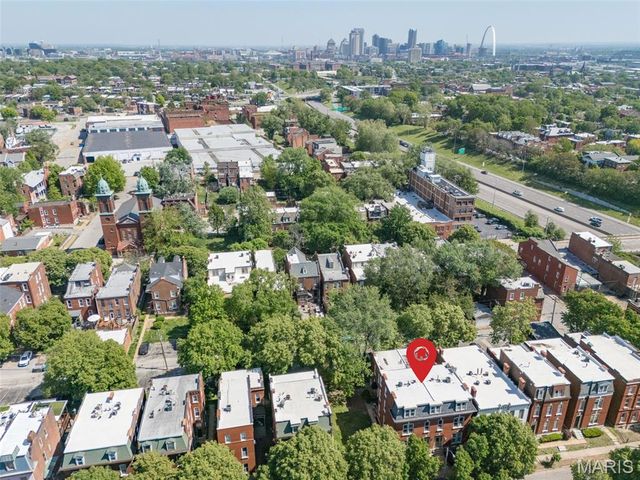 1913 Senate Street A, St Louis, MO 63118