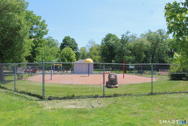 90 Franklin Street, Meriden, CT 06450