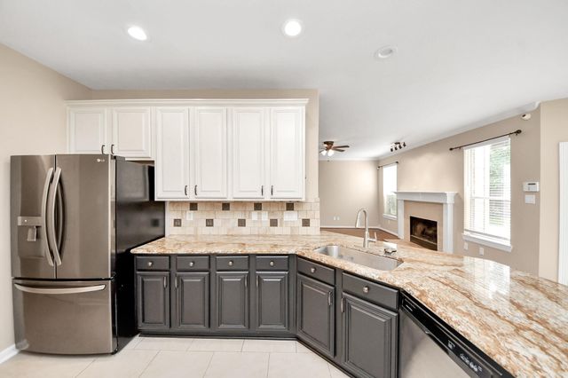 1511 Pacific Grove Lane, Katy, TX 77494