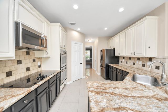 1511 Pacific Grove Lane, Katy, TX 77494