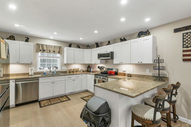 92 Old Prescott Hill Road, Laconia, NH 03246