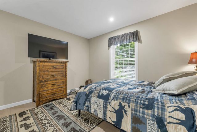 92 Old Prescott Hill Road, Laconia, NH 03246