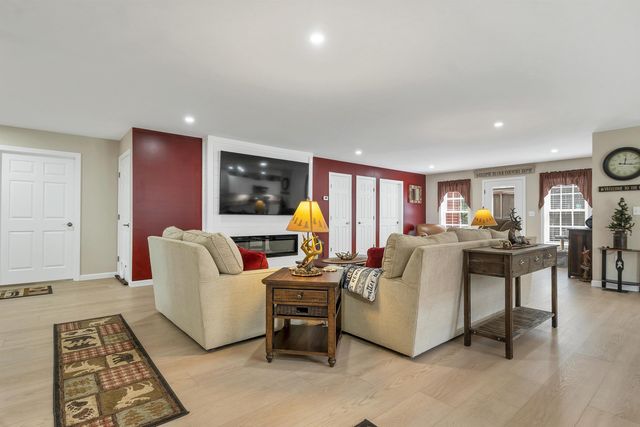 92 Old Prescott Hill Road, Laconia, NH 03246