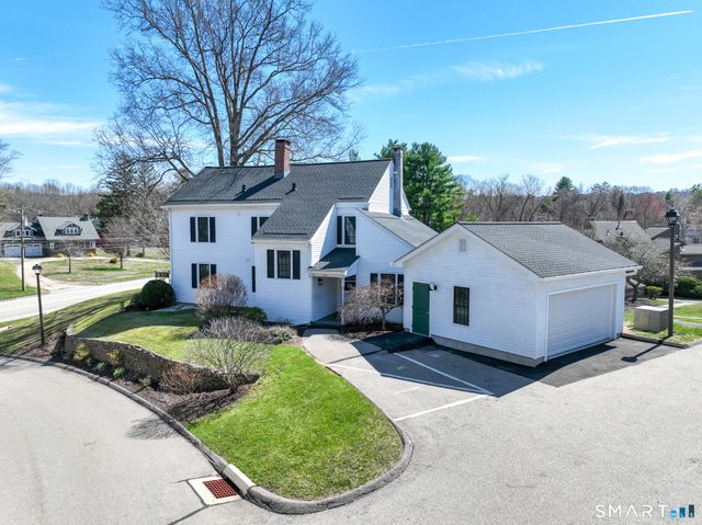 5 Hollister Way North, Glastonbury, CT 06033