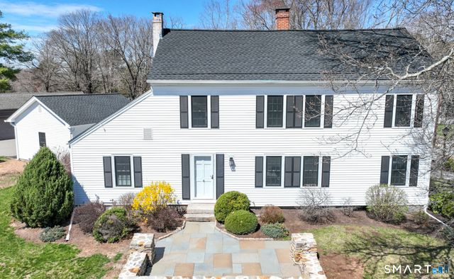 5 Hollister Way North, Glastonbury, CT 06033