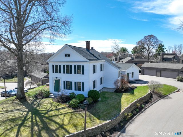 5 Hollister Way North, Glastonbury, CT 06033