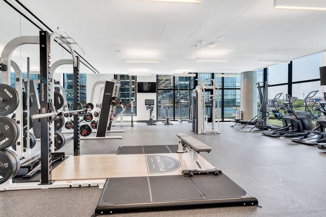 1212 Demonbreun St Apt 804, Nashville, TN 37203