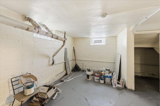 4333 Fremont Avenue N, Minneapolis, MN 55412