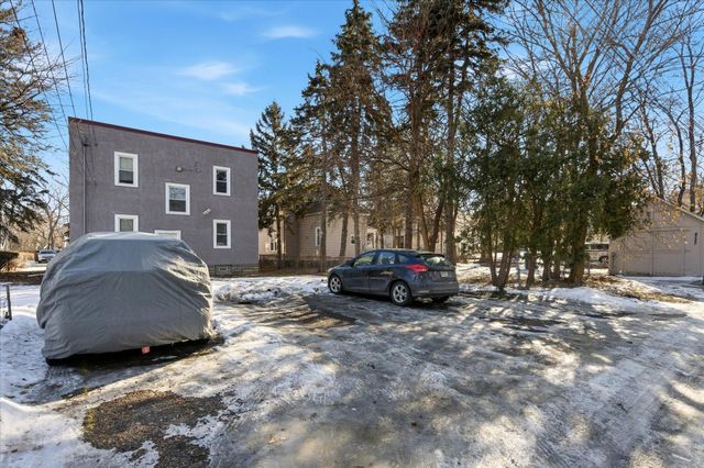 4333 Fremont Avenue N, Minneapolis, MN 55412