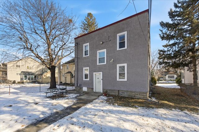 4333 Fremont Avenue N, Minneapolis, MN 55412