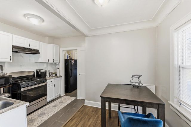 4333 Fremont Avenue N, Minneapolis, MN 55412