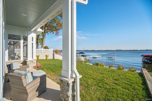 11046 N Ideal Beach Drive, Syracuse, IN 46567