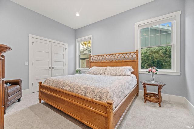 11046 N Ideal Beach Drive, Syracuse, IN 46567
