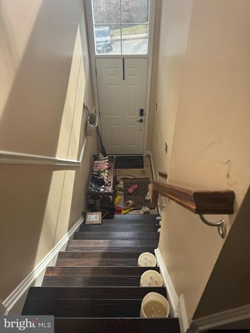 6 FAIRHILL LN, Indian Head, MD 20640