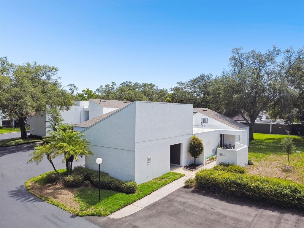 14135 CYPRESS CIRCLE, Tampa, FL 33618