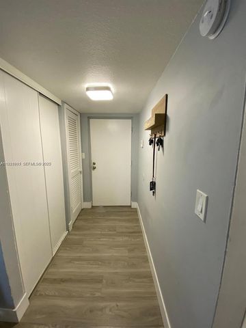 455 S Pine Island Rd 307C, Plantation, FL 33324