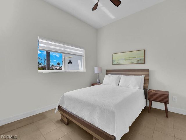 3721 Surfside BLVD, Cape Coral, FL 33914