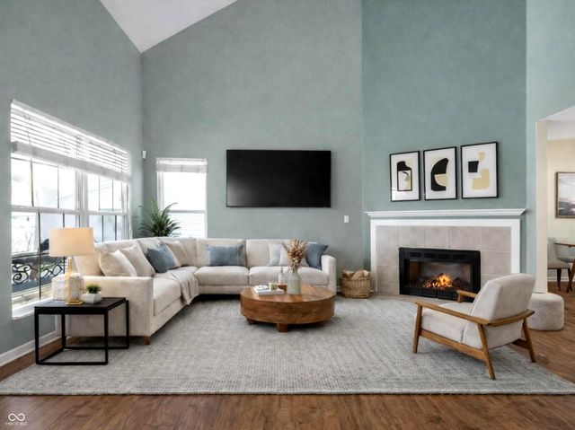 6830 W Denton Drive, Mccordsville, IN 46055