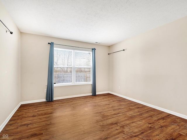 6830 W Denton Drive, Mccordsville, IN 46055