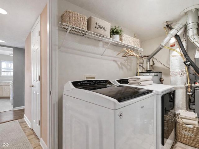 6830 W Denton Drive, Mccordsville, IN 46055