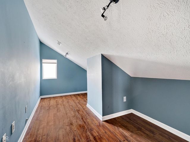 6830 W Denton Drive, Mccordsville, IN 46055