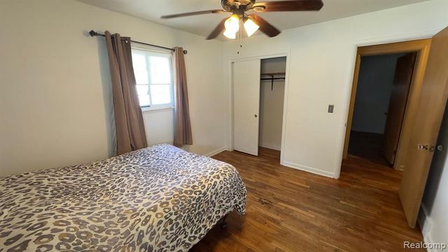 5714 Suburban Court, Flint, MI 48505