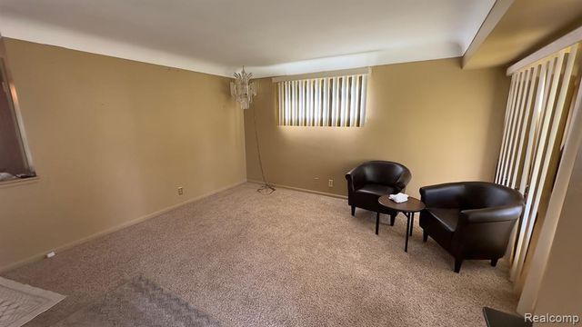 5714 Suburban Court, Flint, MI 48505