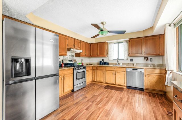 6494 Berry Pond Way, Canal Winchester, OH 43110