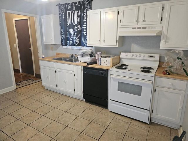 2027 JACKSON Street, Alexandria, LA 71301