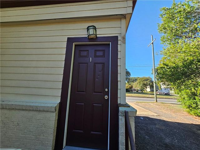 2027 JACKSON Street, Alexandria, LA 71301