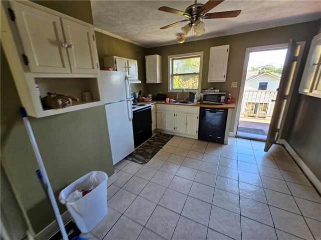 2027 JACKSON Street, Alexandria, LA 71301