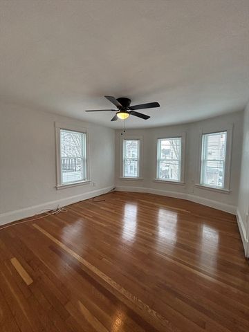 15 Bolster St 2, Everett, MA 02149
