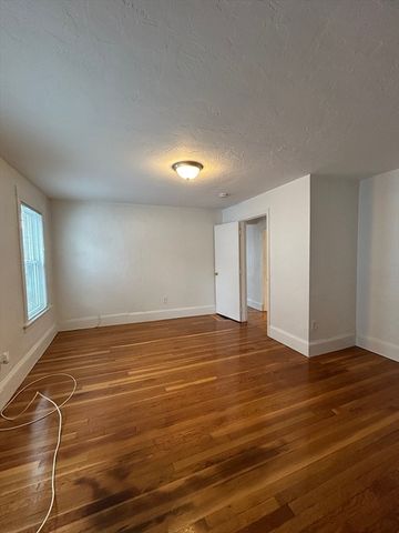 15 Bolster St 2, Everett, MA 02149