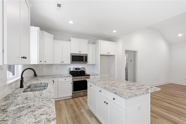 201 Tubbs Mountain Road, Travelers Rest, SC 29690