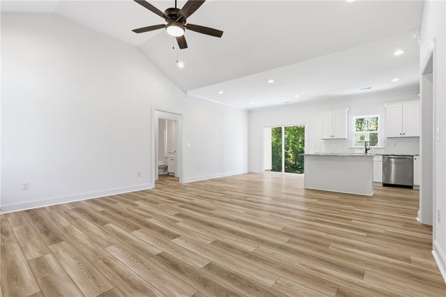 201 Tubbs Mountain Road, Travelers Rest, SC 29690