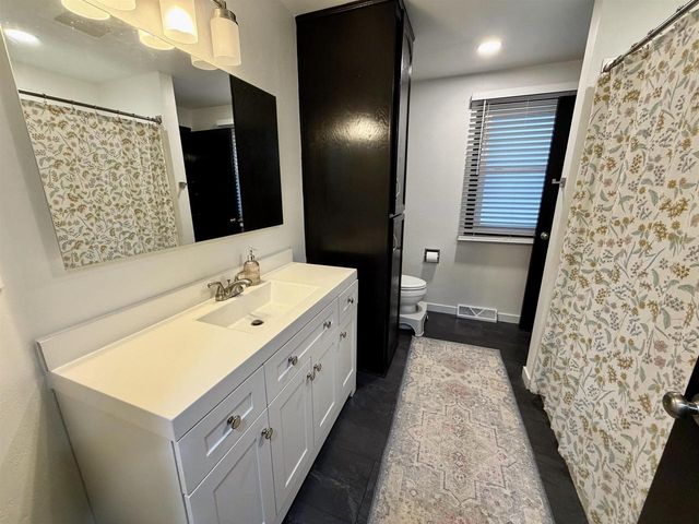 804 LONGVIEW AVENUE, Allouez, WI 54301