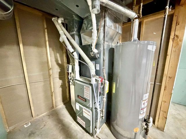 804 LONGVIEW AVENUE, Allouez, WI 54301