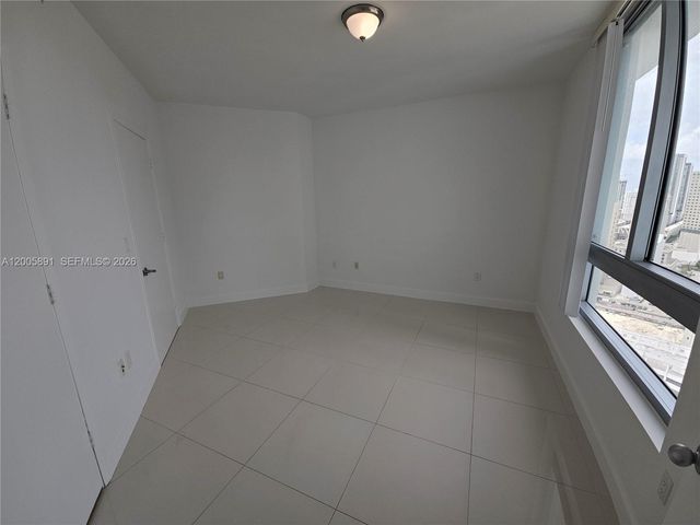 350 S Miami Ave 3111, Miami, FL 33130