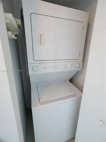 350 S Miami Ave 3111, Miami, FL 33130