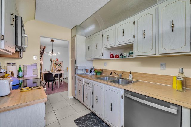 14620 Canalview Dr c, Delray Beach, FL 33484