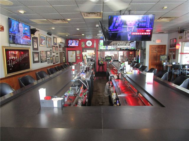 1456 Lincoln Hwy, N Versailles, PA 15137