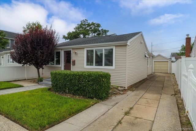 3108 Royal Avenue, Oceanside, NY 11572