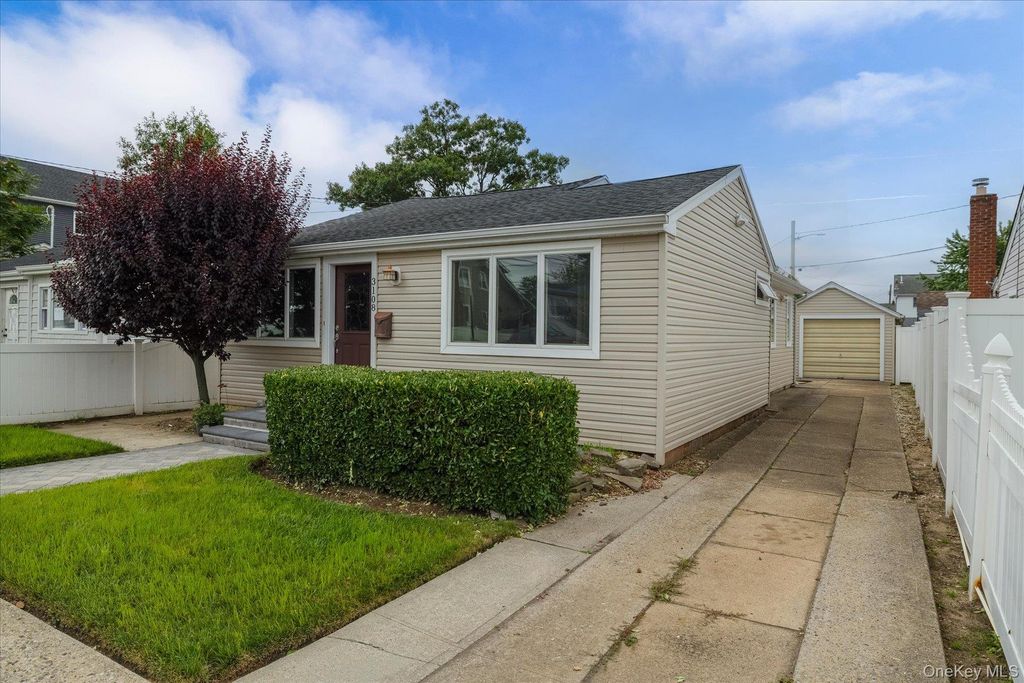 3108 Royal Avenue, Oceanside, NY 11572 — photo 2