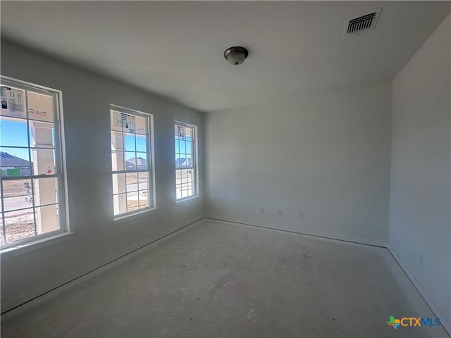 717 James Parker Circle, Killeen, TX 76542