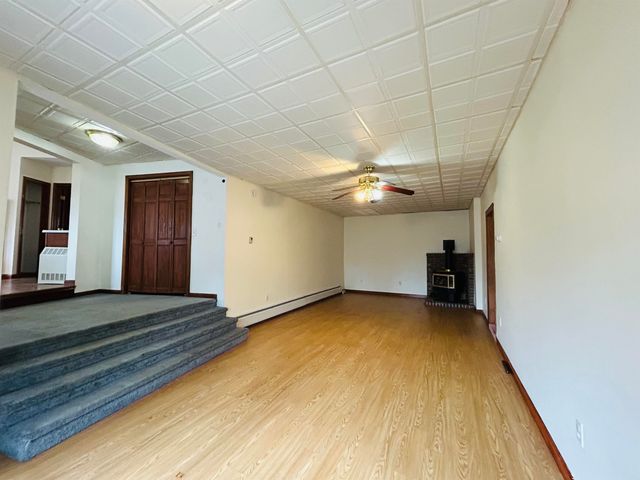 146 South Main Street, Colebrook, NH 03576