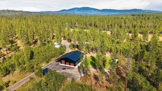 27422 N Hardesty Rd, Chattaroy, WA 99003