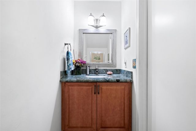 2215 Discovery Cir 2215, Deerfield Beach, FL 33442