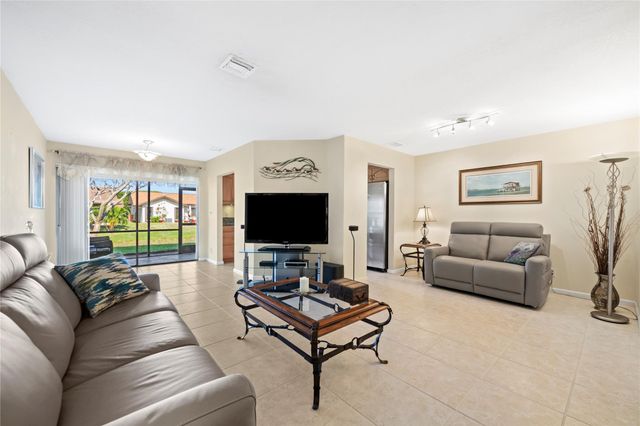 2215 Discovery Cir 2215, Deerfield Beach, FL 33442